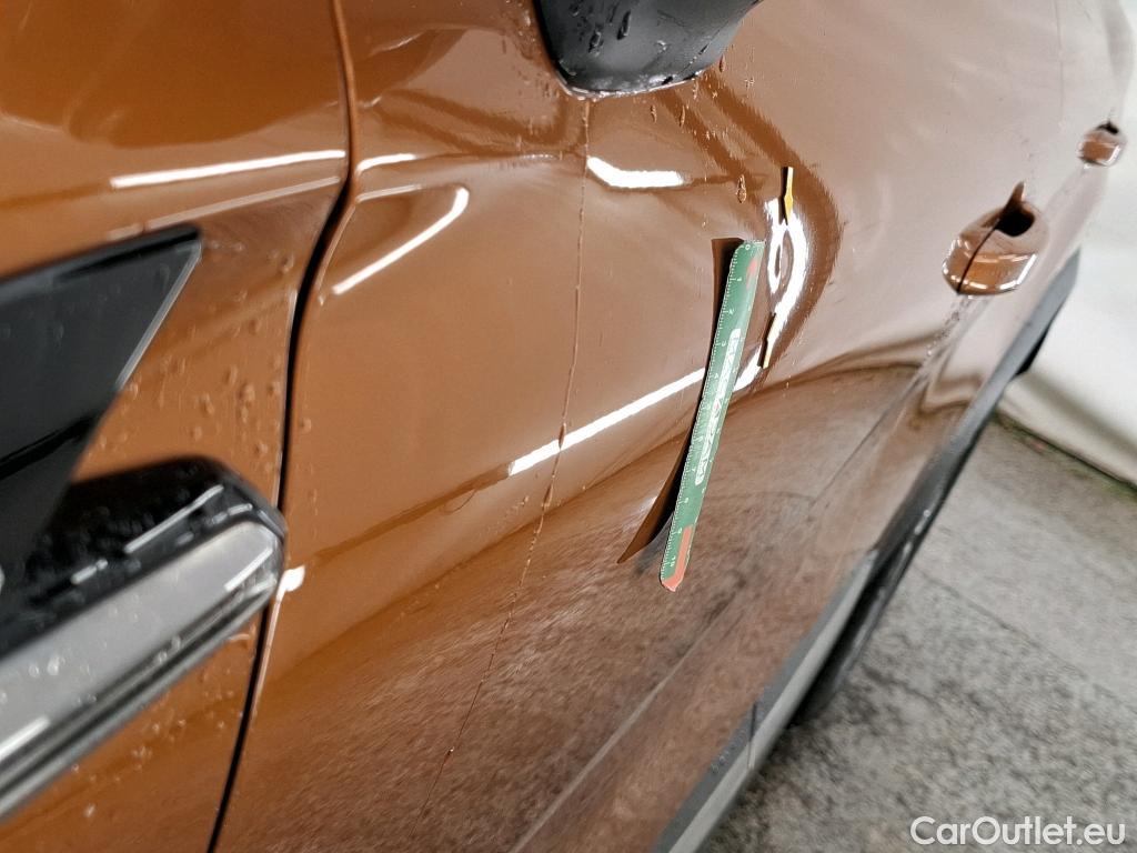  Renault  Captur RENAULT  / 2019 / 5P / SUV Intens E-TECH Plug-in 160 -21 #2