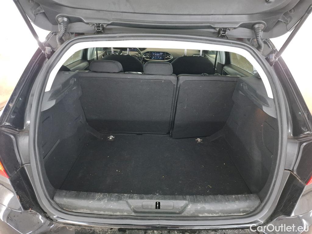  Peugeot  308  Style 1.5 HDi 130CV BVA8 E6d #1