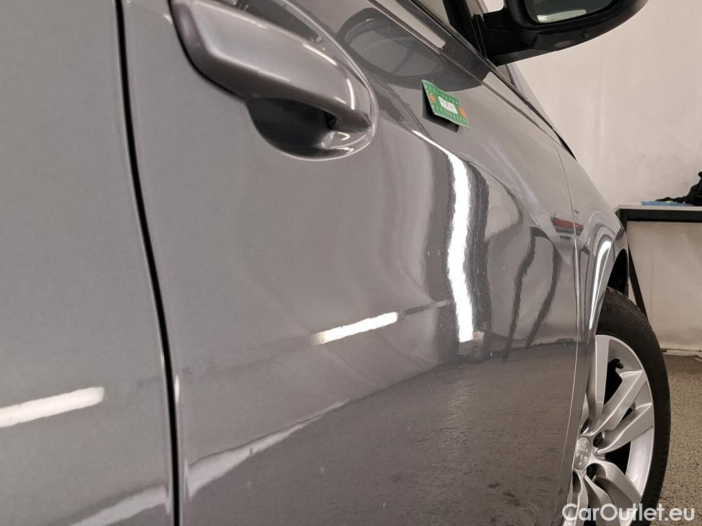  Peugeot  308 PEUGEOT  / 2017 / 5P / Berline BlueHDi 130 EAT6 S&S ACTIVE BUSINESS #5