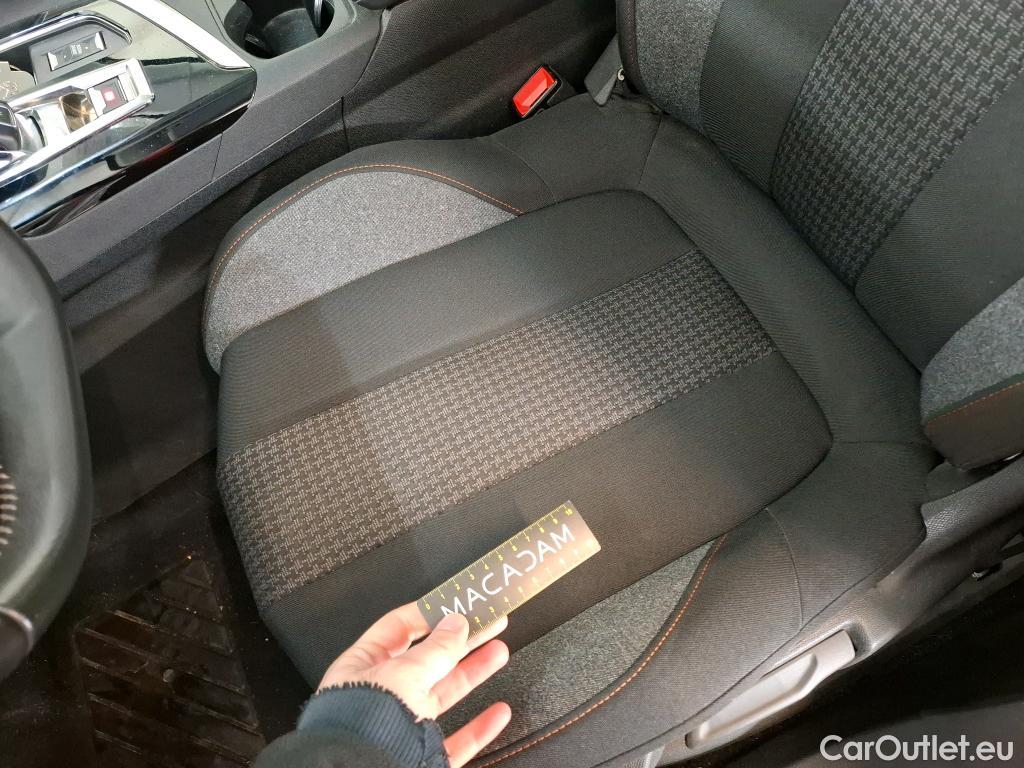  Peugeot  3008  Active Business 1.2 PureTech 130CV BVA8 E6d #35