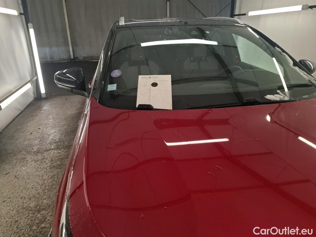  Peugeot  3008 PEUGEOT  / 2020 / 5P / SUV 1.6 HYBRID 225 E-EAT8 GT Pack #1