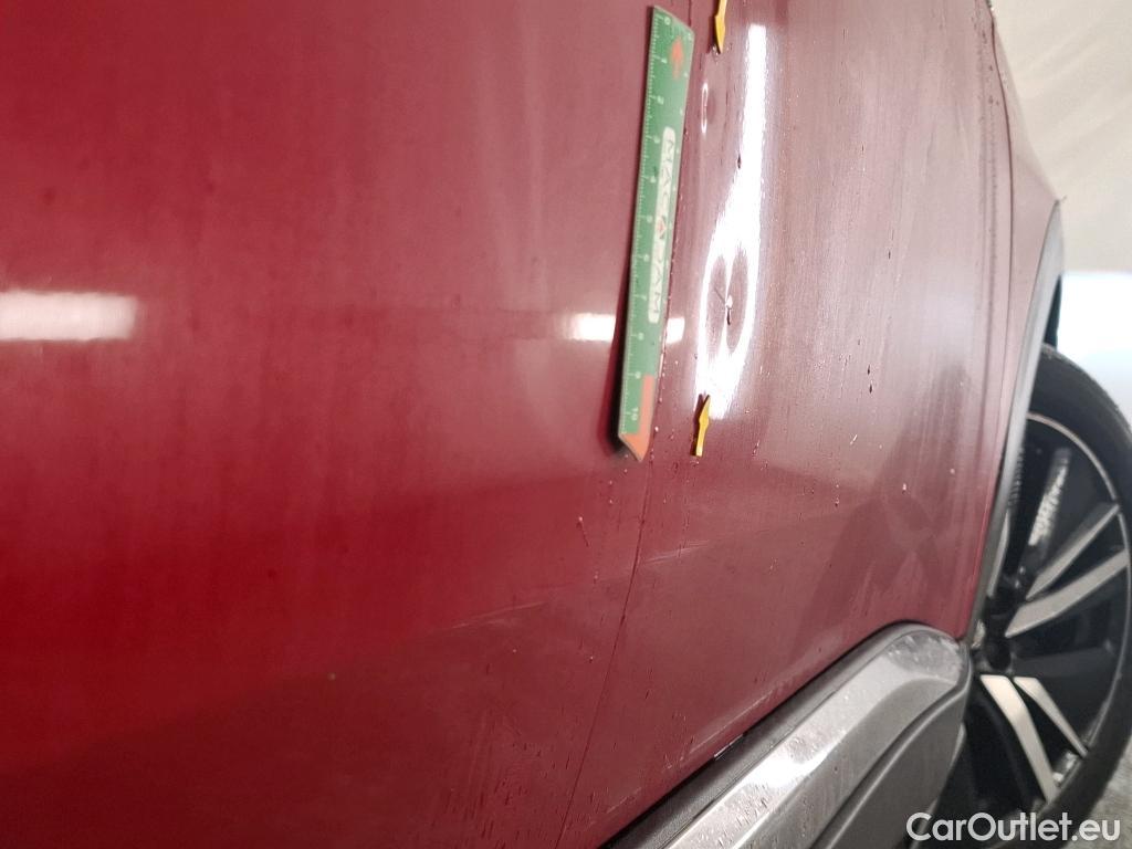  Peugeot  3008 PEUGEOT  / 2020 / 5P / SUV 1.6 HYBRID 225 E-EAT8 GT Pack #7