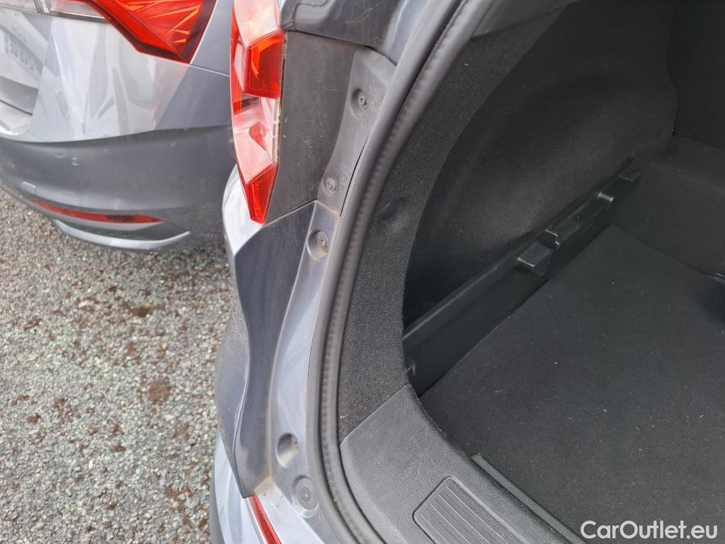  Renault  Kadjar  Business 1.3 TCe 140CV BVA7 E6dT #40