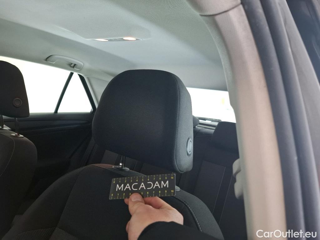  Volkswagen  T-ROC VOLKSWAGEN  / 2021 / 5P / SUV 2.0 TDI 116 LIFE BUSINESS #3