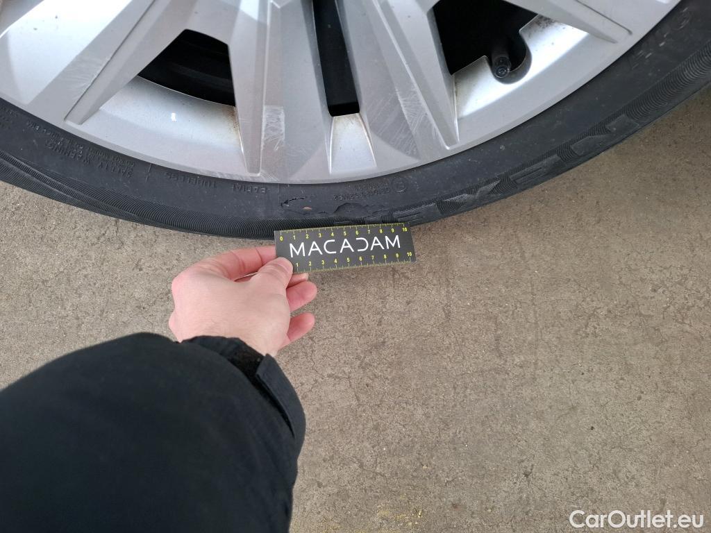  Renault  Megane  IV Berline 5 ptes. Business 1.5 dCi 115CV BVA7 E6d #15