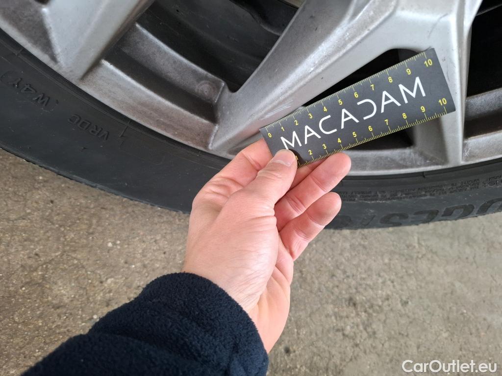  Volvo  XC60 VOLVO  5p SUV D4 AdBlue 190 Geartro Business Executive #13