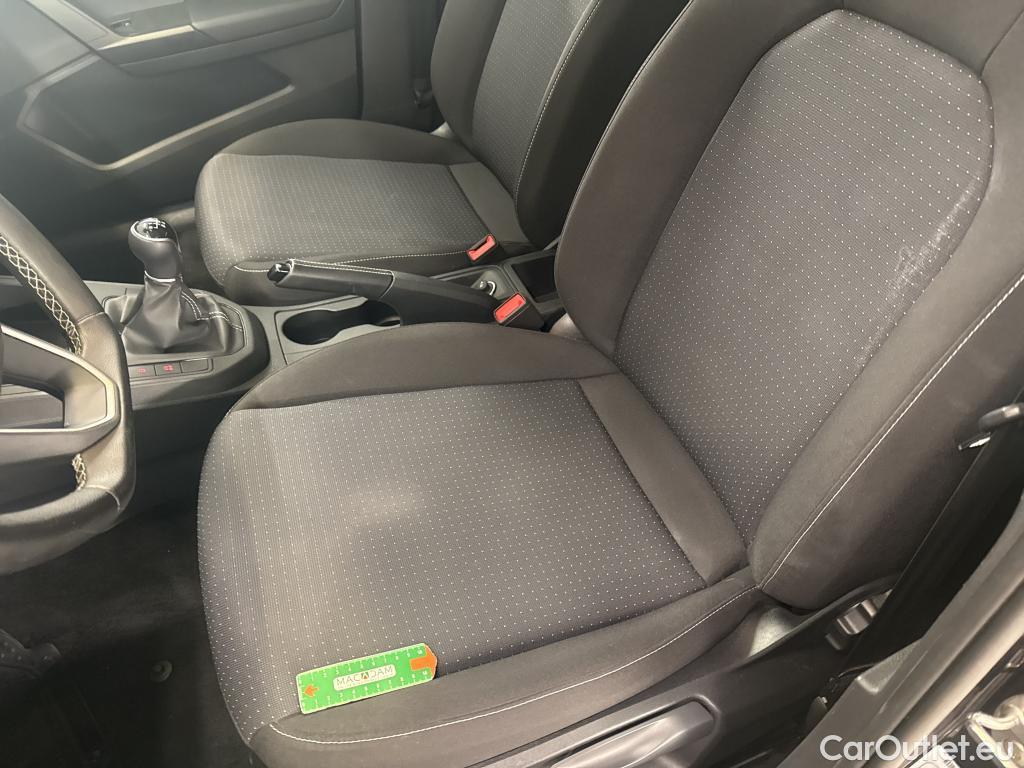  Seat  Ibiza SEAT  / 2017 / 5P / Berline 1.0 MPI 80 Style #1