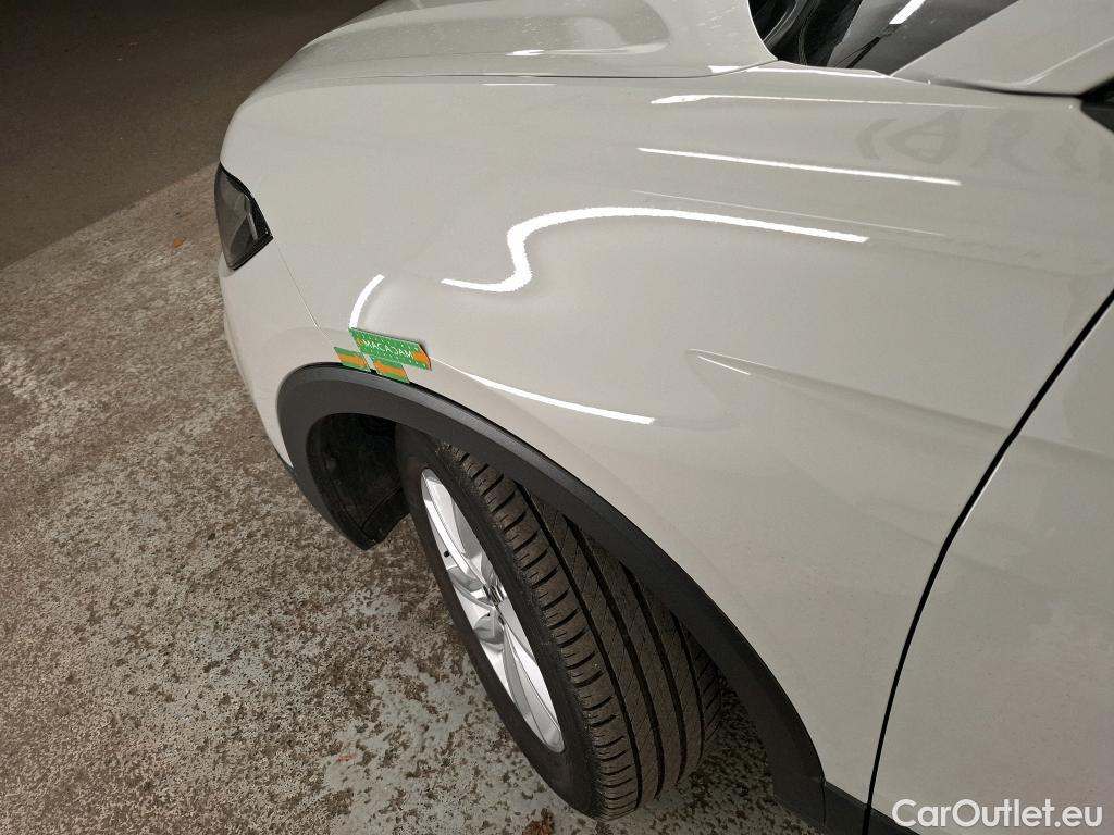  Volkswagen  T-CROSS VOLKSWAGEN  / 2018 / 5P / SUV 1.0 TSI 110ch DSG Life Plus #12