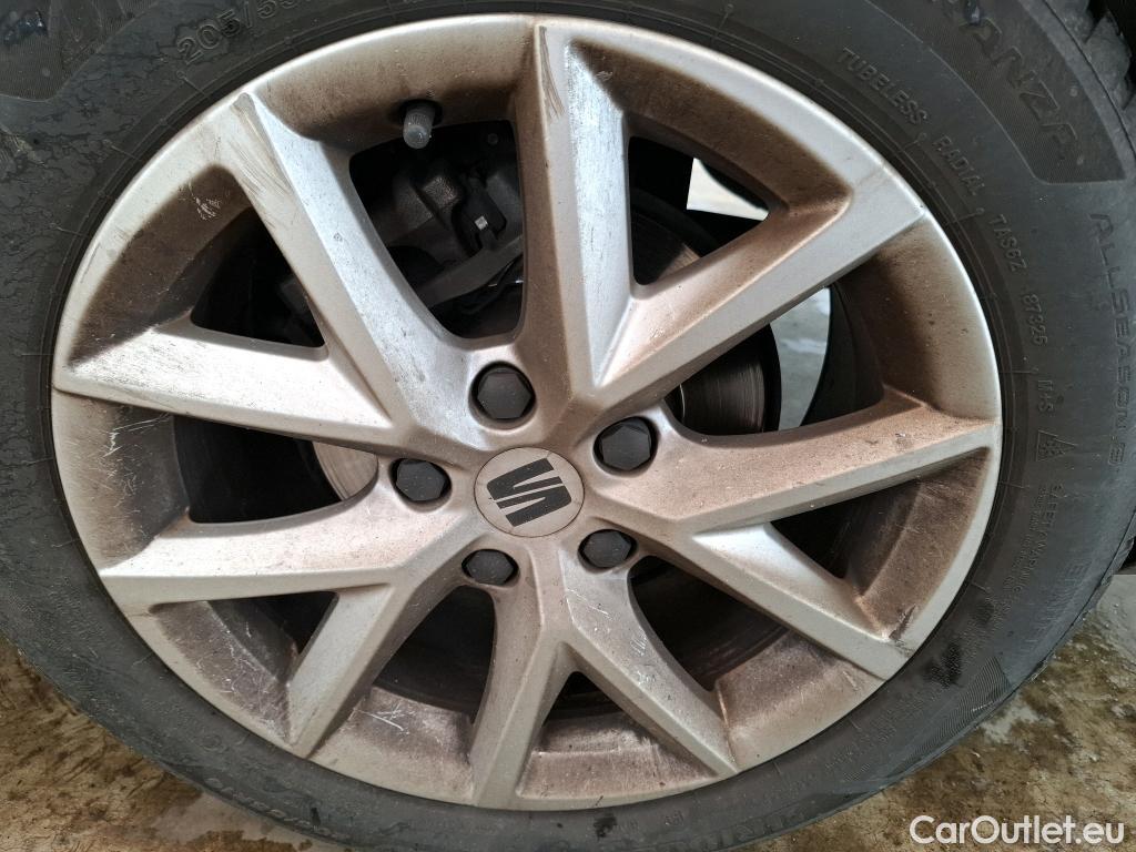  Seat  Leon SEAT  Sportstourer / 2020 / 5P / Break 1.0 eTSI 110 DSG S&S Style Business #17