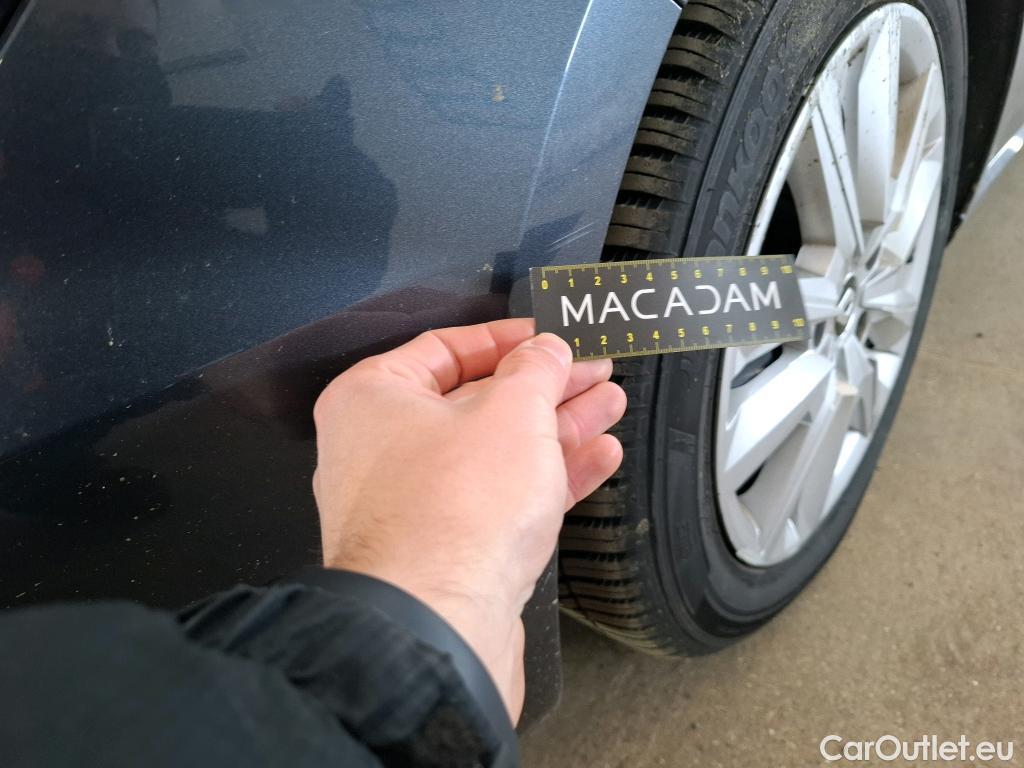  Renault  Megane  IV Berline 5 ptes. Business 1.5 dCi 115CV BVA7 E6d #10