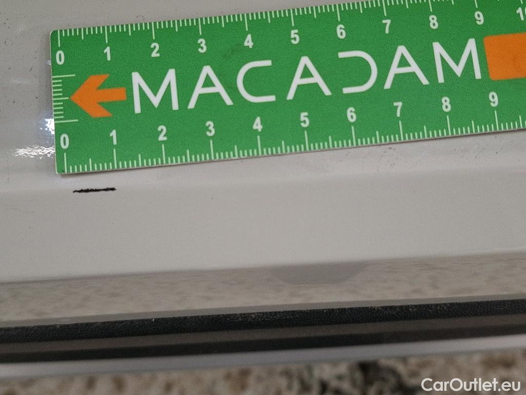  Volkswagen  T-CROSS VOLKSWAGEN  / 2018 / 5P / SUV 1.0 TSI 110ch DSG Life Plus #17