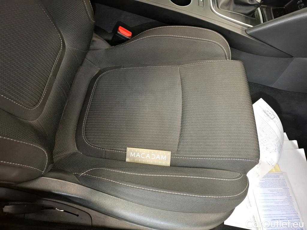  Renault  Megane  IV Berline 5 ptes. Business 1.5 dCi 115CV BVA7 E6d #33