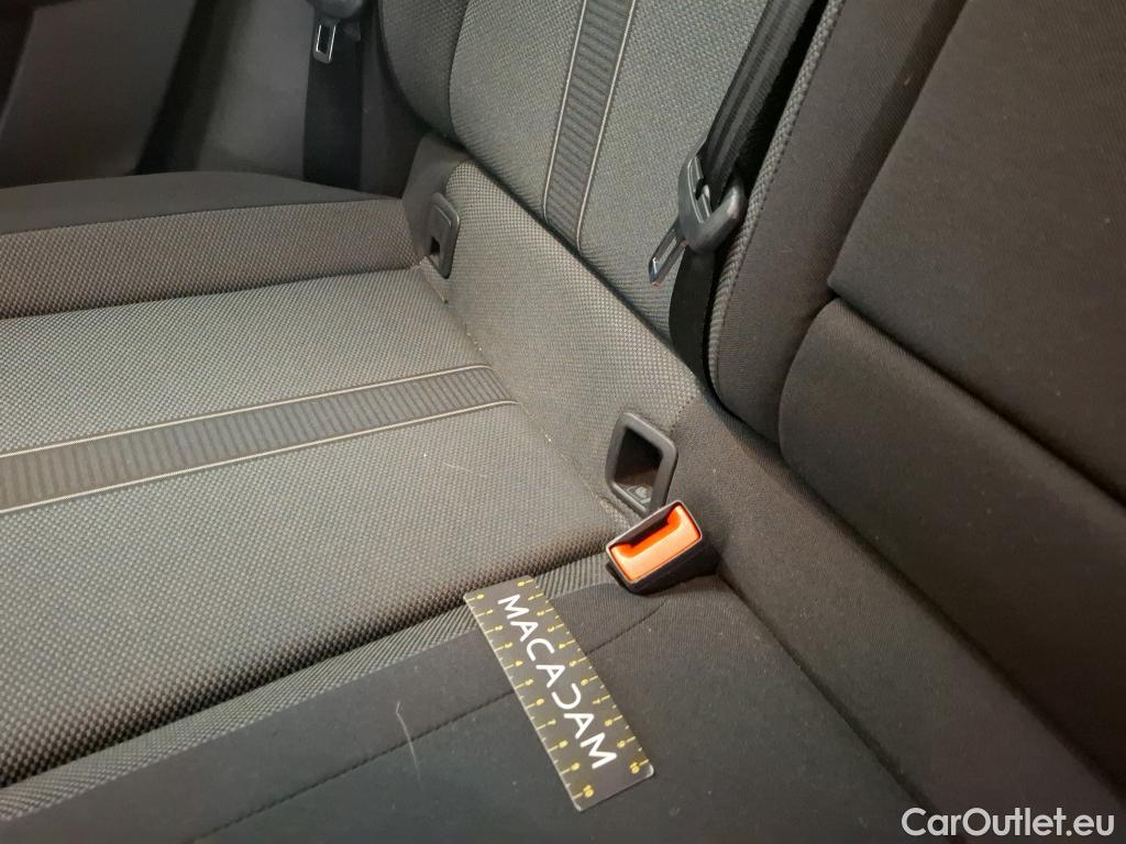  Volkswagen  T-ROC VOLKSWAGEN  / 2021 / 5P / SUV 2.0 TDI 116 LIFE BUSINESS #5