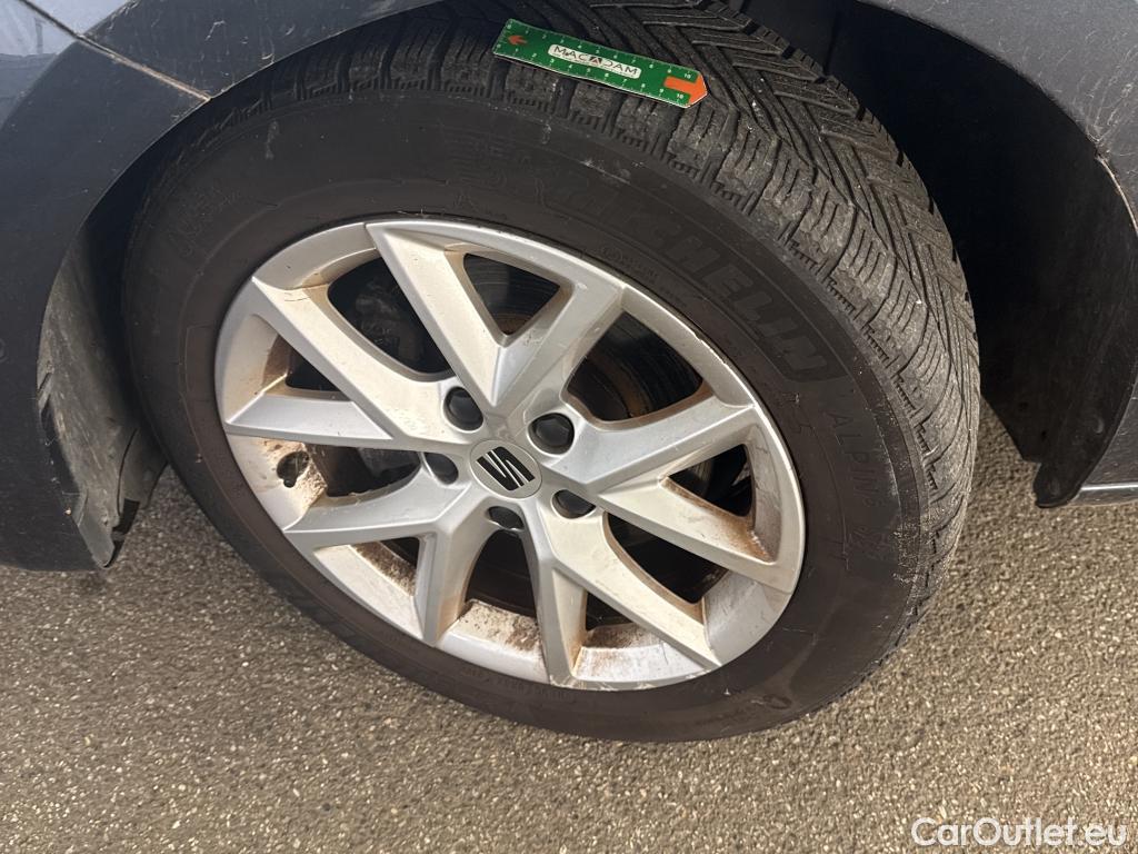  Seat  Leon SEAT  Sportstourer / 2020 / 5P / Break 1.0 eTSI 110 DSG S&S Style Business #24