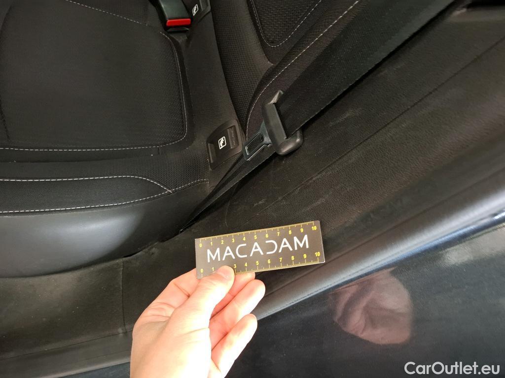  Renault  Megane  IV Berline 5 ptes. Business 1.5 dCi 115CV BVA7 E6d #17