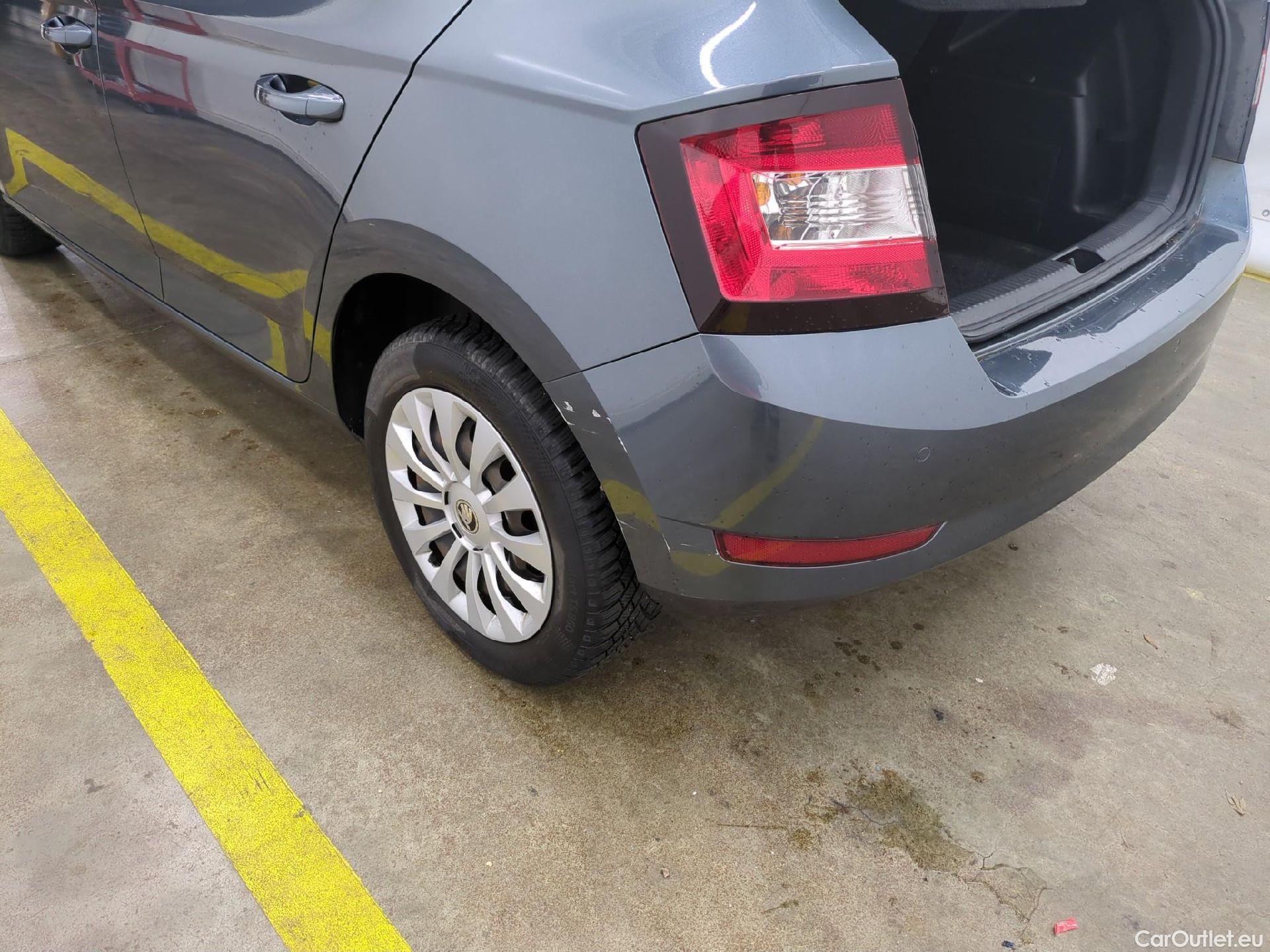  Skoda  Fabia  Business 1.0 TSI 95CV BVM5 E6dT #12