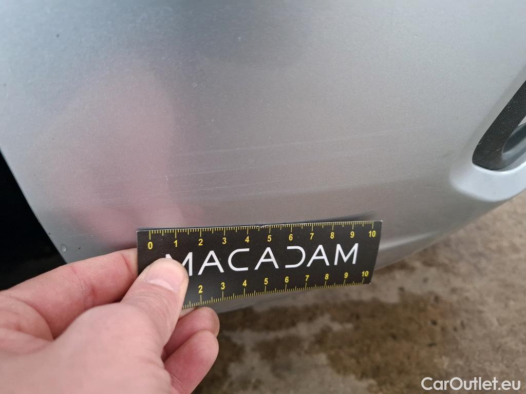  Volkswagen  Golf  VIII Berline Life Plus 2.0 TDI 115CV BVM6 E6d #2