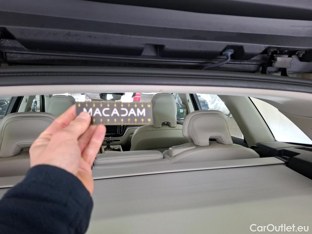  Volvo  XC60 VOLVO  5p SUV D4 AdBlue 190 Geartro Business Executive #4