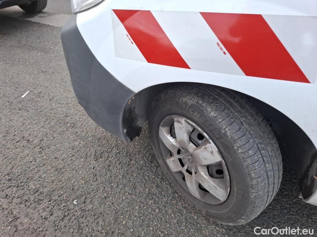  Renault  Kangoo  II Express Maxi Extra (Série Spéciale) 1.5 dCi 95CV BVM6 E6dT #32