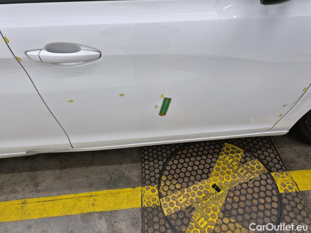  Peugeot  308  / 2017 / 5P / Berline BlueHDi 130 EAT6 S&S ACTIVE BUSINESS / TRANSFO VP/VF #37