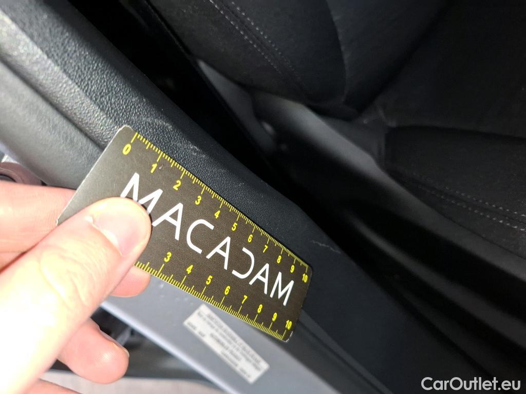  Peugeot  208 PEUGEOT  Affaire VU 5p Berline BlueHDi 100 ¤6.c S&S PREMIUM #6