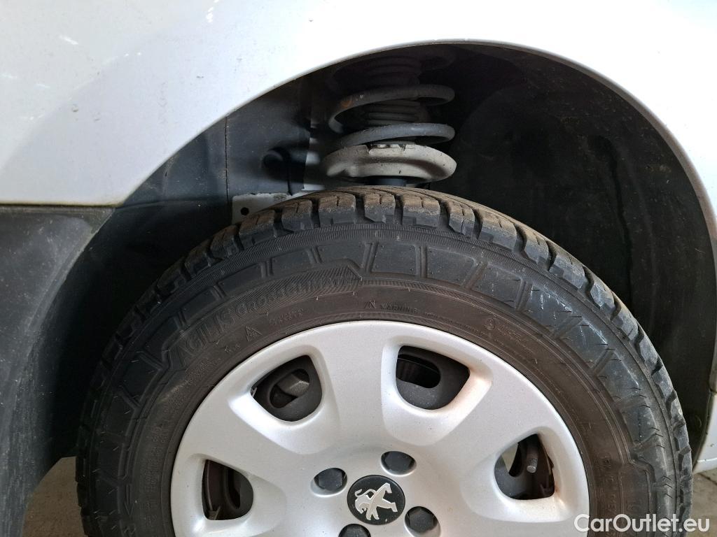  Peugeot  Partner  L1 Electric Premium BVA #13