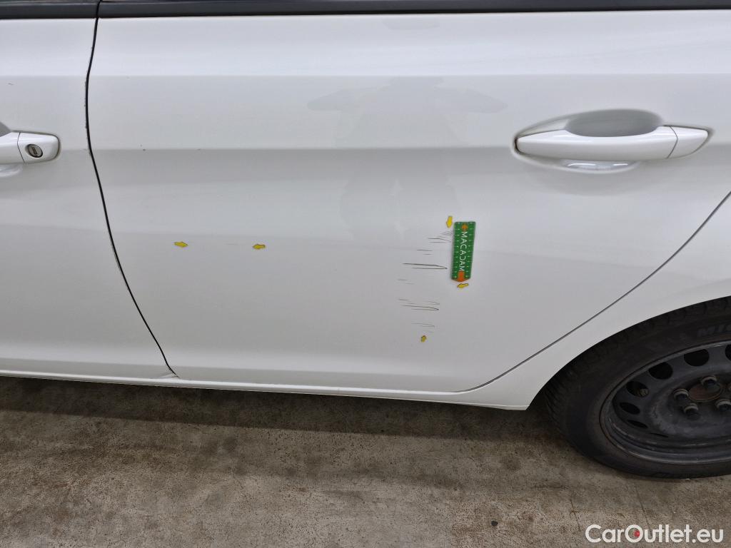  Peugeot  308  / 2017 / 5P / Berline BlueHDi 130 EAT6 S&S ACTIVE BUSINESS / TRANSFO VP/VF #45