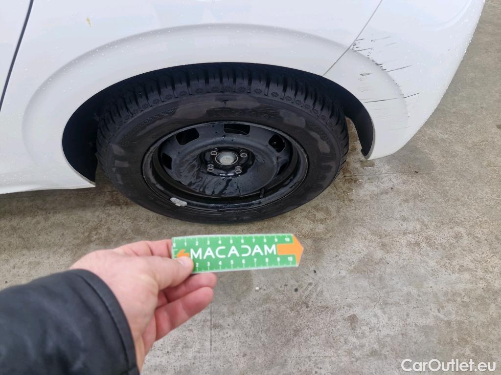  Peugeot  208  Affaire Premium Pack 1.5 HDi 100CV BVM5 E6dT #31