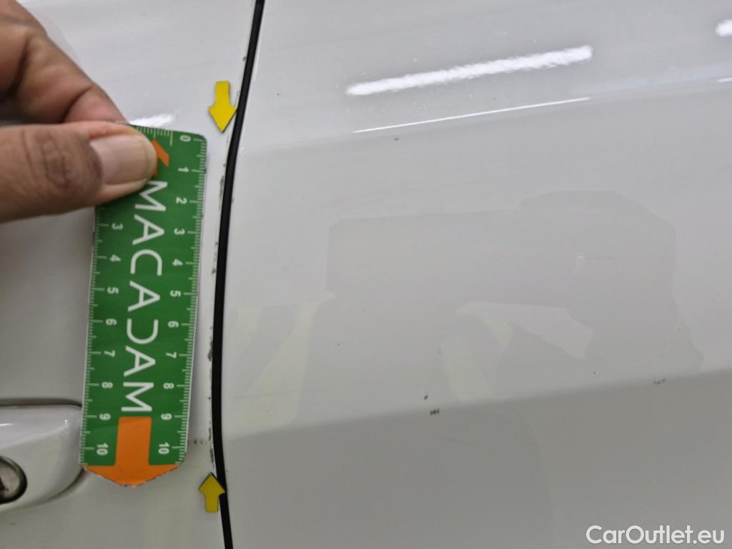  Peugeot  308  / 2017 / 5P / Berline BlueHDi 130 EAT6 S&S ACTIVE BUSINESS / TRANSFO VP/VF #33