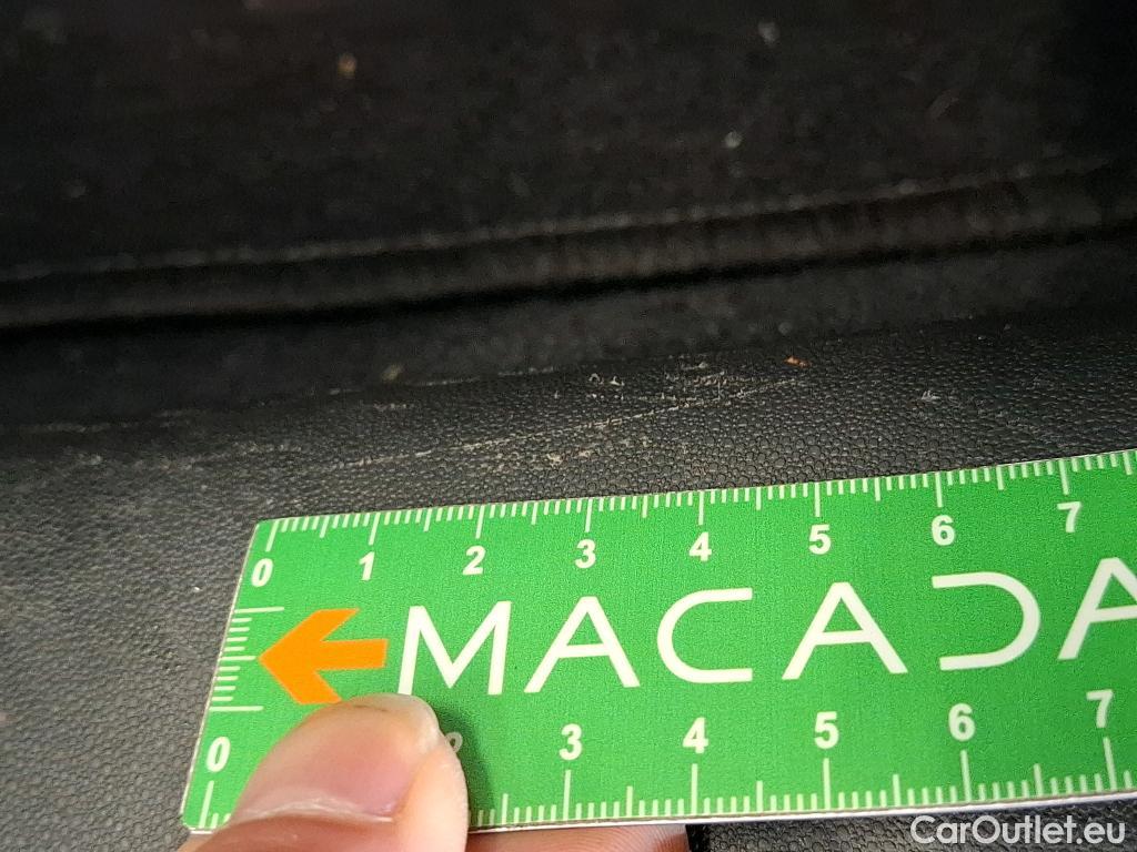  Citroen  C3  Société Feel Business R 1.5 BlueHDI 100CV BVM6 6E #2