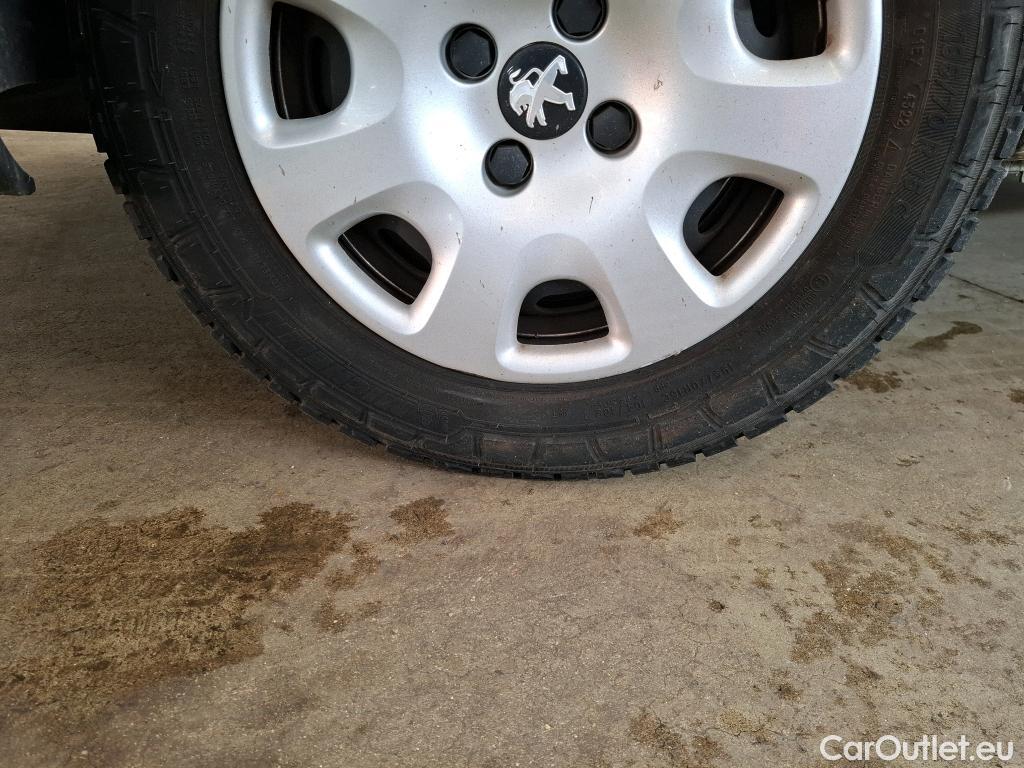  Peugeot  Partner  L1 Electric Premium BVA #14