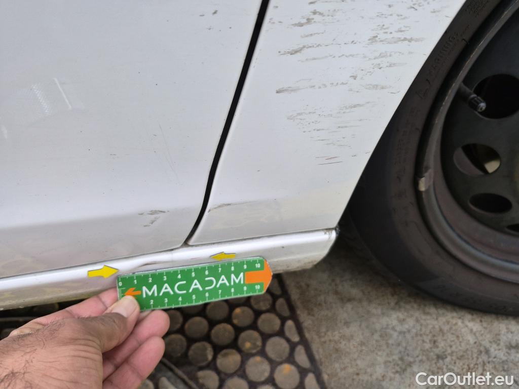  Peugeot  308  / 2017 / 5P / Berline BlueHDi 130 EAT6 S&S ACTIVE BUSINESS / TRANSFO VP/VF #7