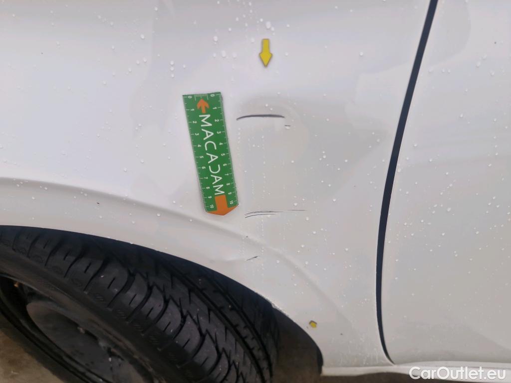  Peugeot  208  Affaire Premium Pack 1.5 HDi 100CV BVM5 E6dT #2