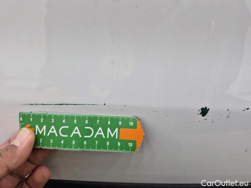  Peugeot  308  / 2017 / 5P / Berline BlueHDi 130 EAT6 S&S ACTIVE BUSINESS / TRANSFO VP/VF #74