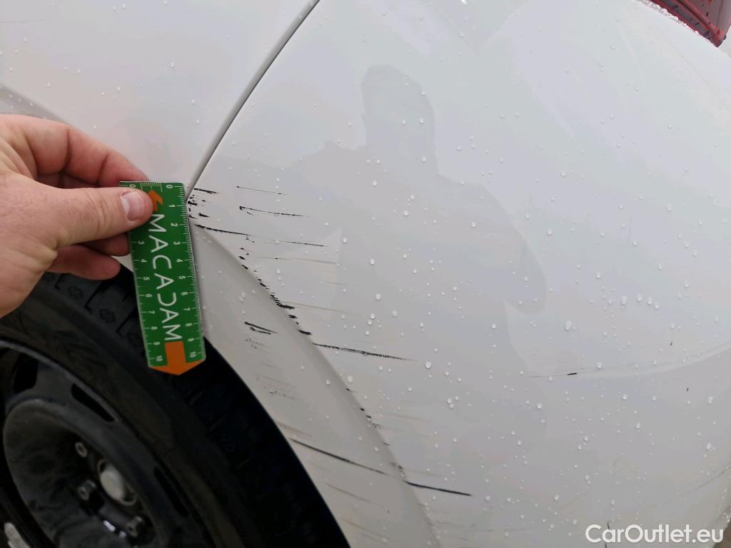  Peugeot  208  Affaire Premium Pack 1.5 HDi 100CV BVM5 E6dT #16