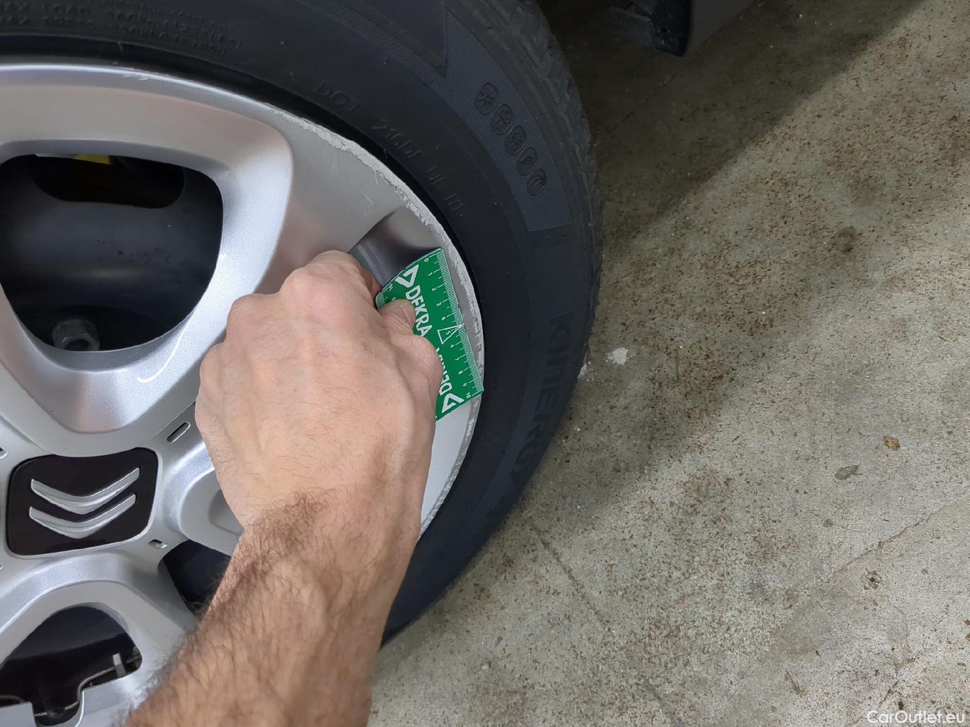  Citroen  C3 CITROEN  Société / 2020 / 5P / Berline / VU BlueHDi 100 SandS BVM6 Feel Business R #5