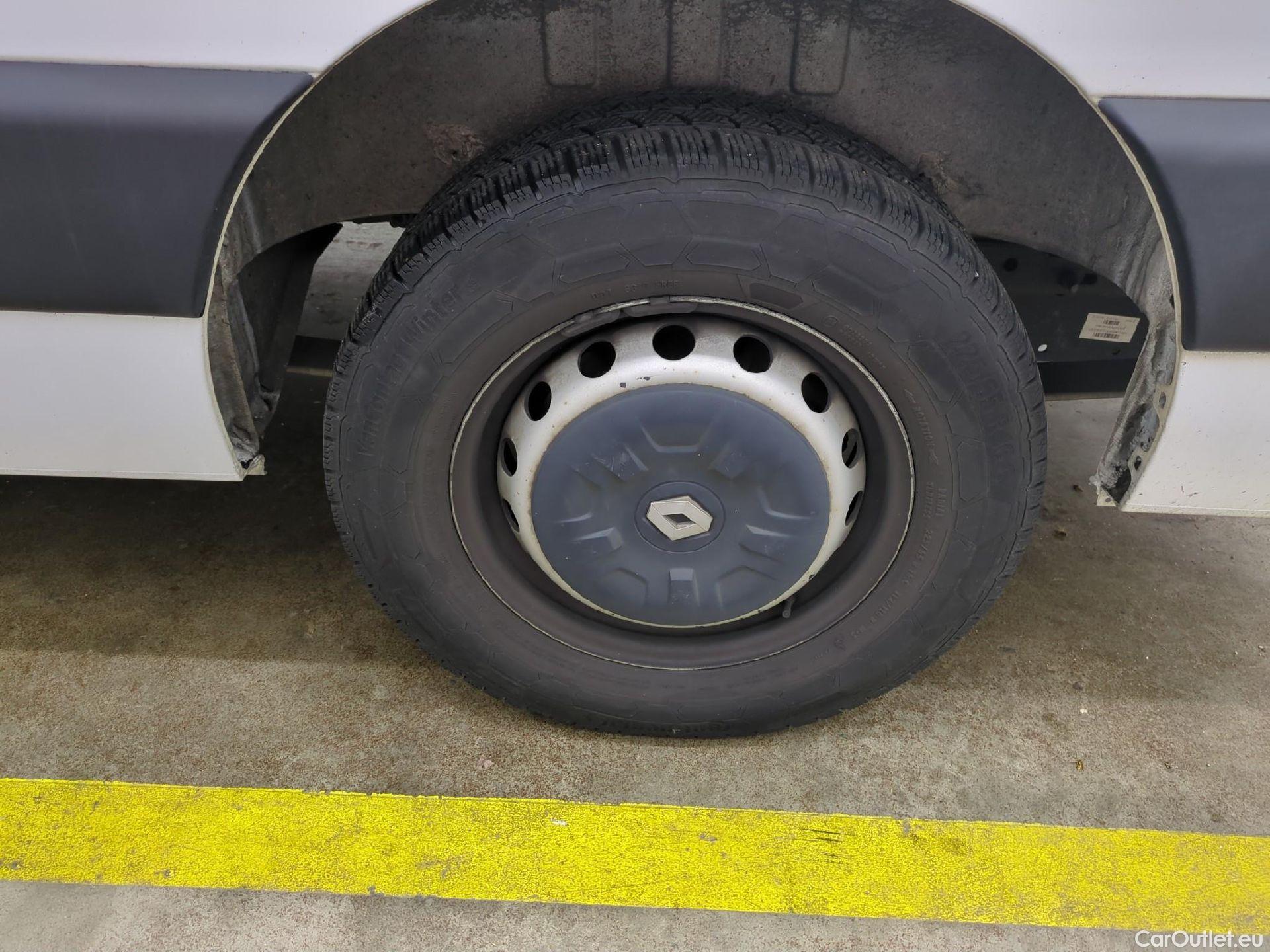  Renault  Master Renault V.I.  VU 2p Châssis cabine 2.3 150.35 CC L2 PFC C E4 P-MS #6