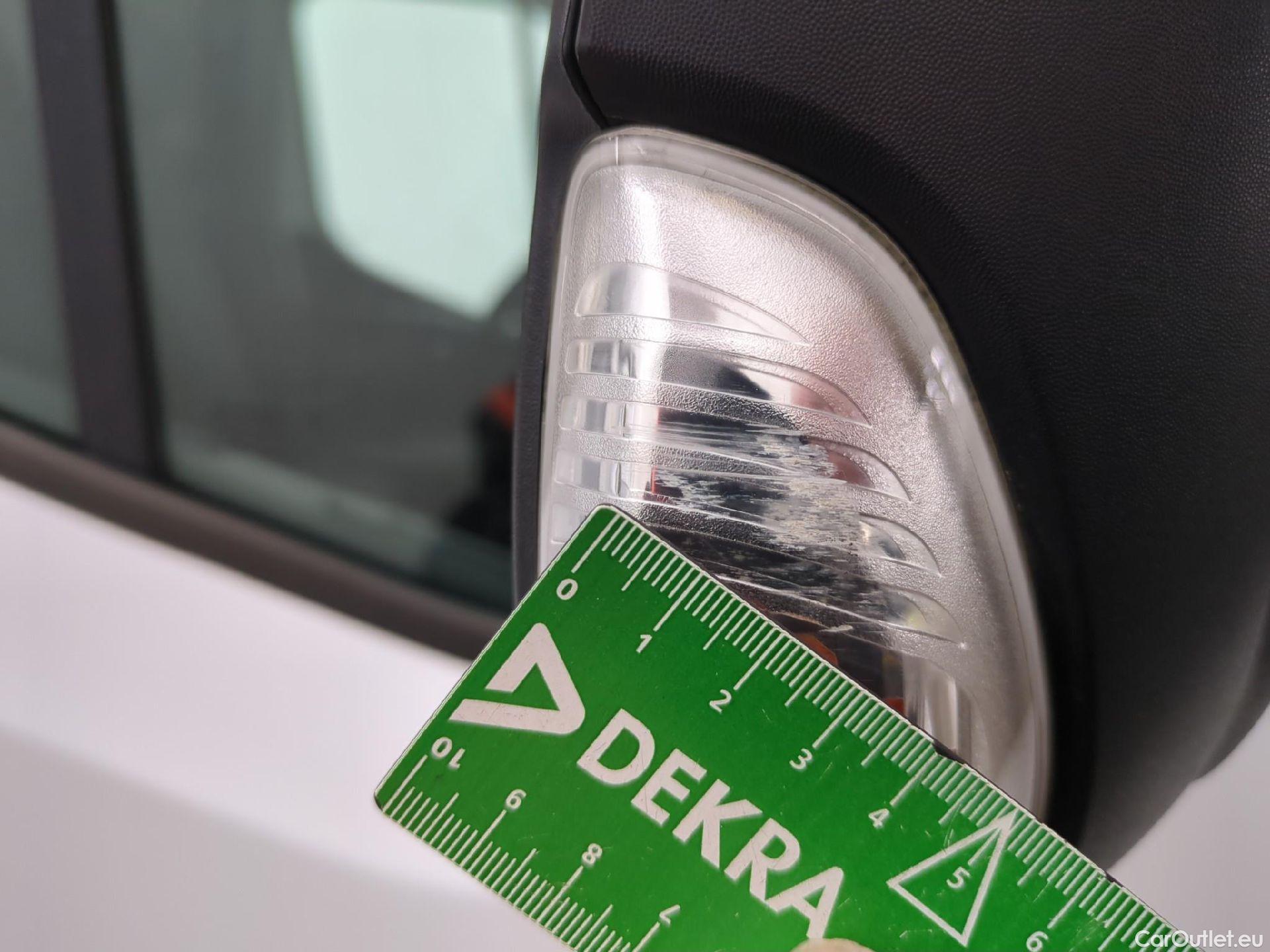  Renault  Master Renault V.I.  VU 2p Châssis cabine 2.3 150.35 CC L2 PFC C E4 P-MS #42