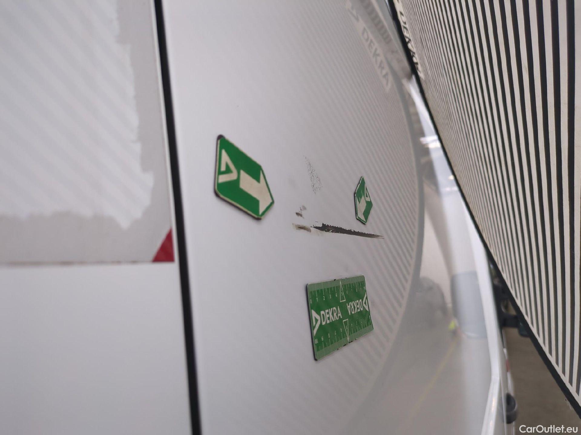  Renault  Master Renault V.I.  VU 2p Châssis cabine 2.3 150.35 CC L2 PFC C E4 P-MS #28