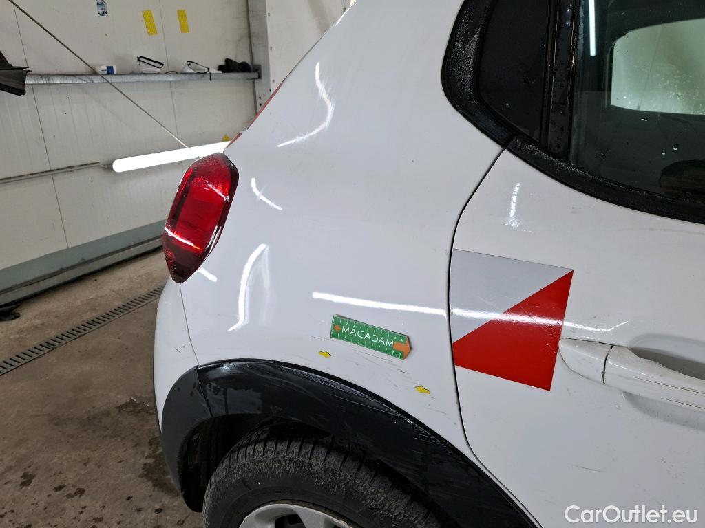  Citroen  C3  Société Feel 1.5 BlueHDI 100CV BVM5 E6dT #1