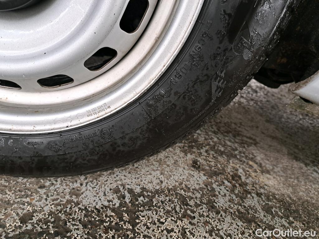  Citroen  Berlingo CITROEN  Van / 2018 / 4P / Fourgonnette Taille M 650kg BlueHDi 100 S&S BVM Club #19