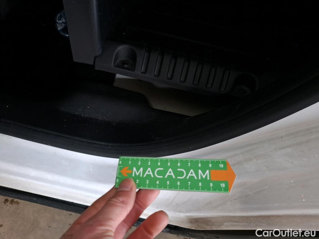  Citroen  C3  Société Feel 1.5 BlueHDI 100CV BVM5 E6dT #14