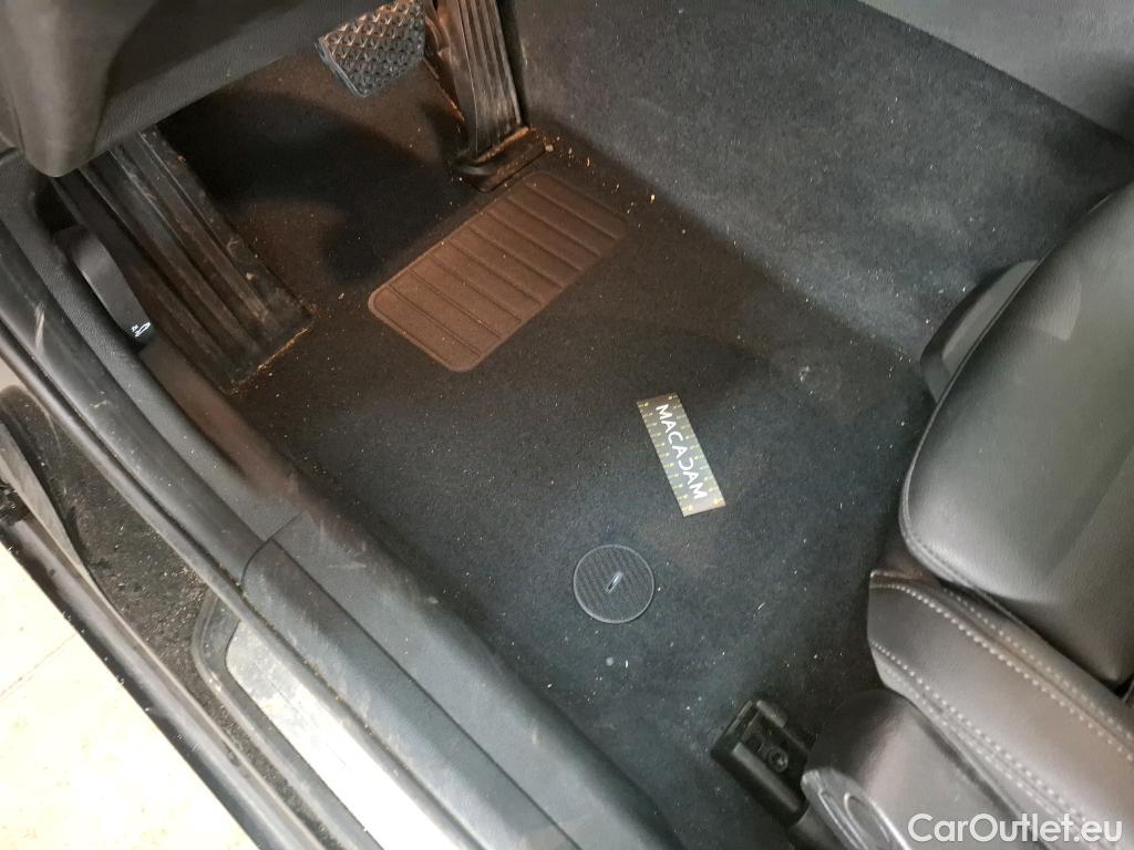  Bmw  Serie 3 BMW Série 3 Berline / 2022 / 4P / Berline 320e 204ch Business Design BVA8 Hybride #34