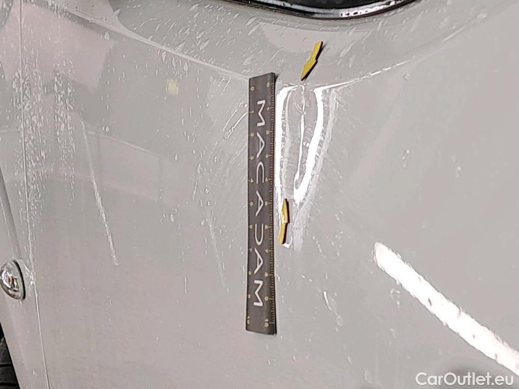  Citroen  Berlingo CITROEN  Van / 2018 / 4P / Fourgonnette Taille M 650kg BlueHDi 100 S&S BVM Club #9