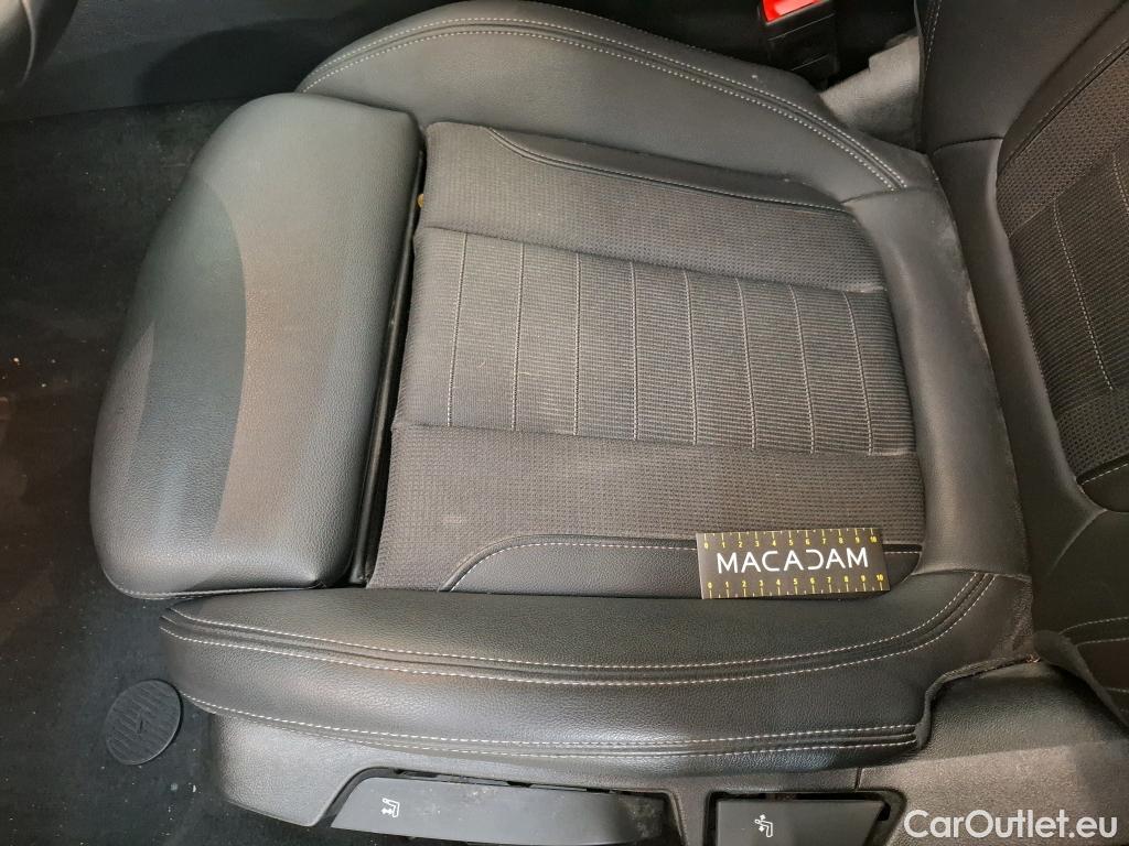  Bmw  Serie 3 BMW Série 3 Berline / 2022 / 4P / Berline 320e 204ch Business Design BVA8 Hybride #49