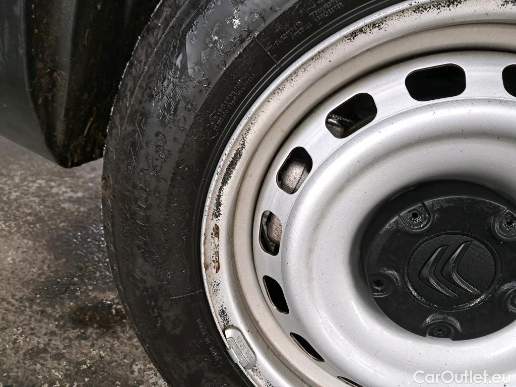  Citroen  Berlingo CITROEN  Van / 2018 / 4P / Fourgonnette Taille M 650kg BlueHDi 100 S&S BVM Club #21