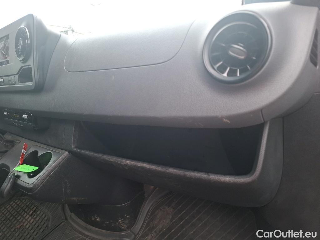  Mercedes  Sprinter MERCEDES-BENZ  / 2018 / 4P / Fourgon tôlé 519 FG 43 3,5t SELECT Propu. #26