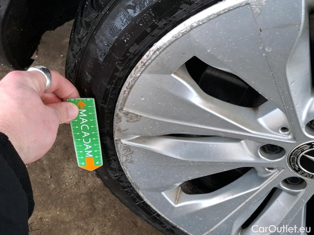  Mercedes  C-Klasse MERCEDES-BENZ Classe C Berline / 2021 / 4P / Berline C 300 e Avantgarde Line #4