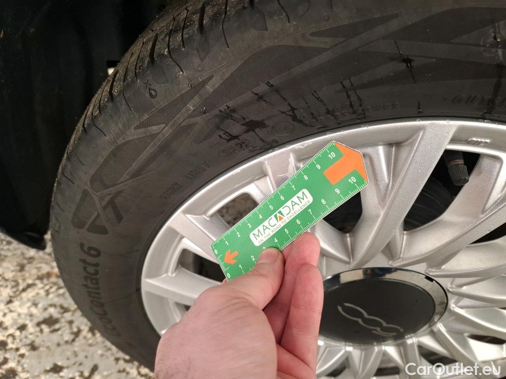  Fiat  500 FIAT  2015 3P Berline Hybrid 1.0 BSG 70 ch Dolcevita #33