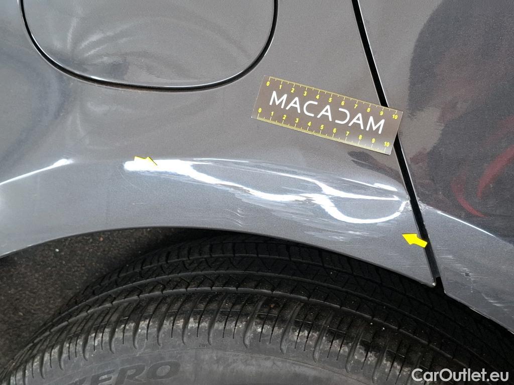  Land Rover  Range Rover Evoque LAND ROVER  / 2018 / 5P / SUV D180 BVA 4WD R-Dynamic HSE #2